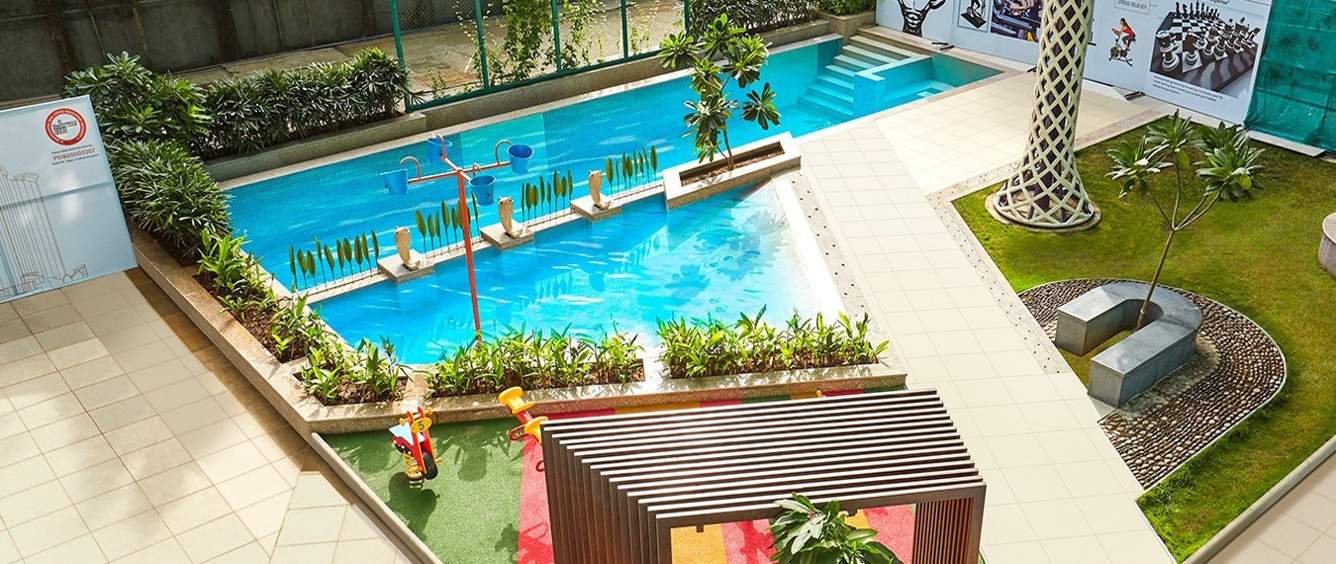  centroid a Swimming Pool