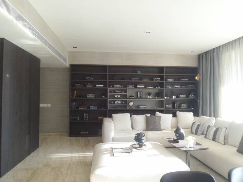  anchorage Living Area