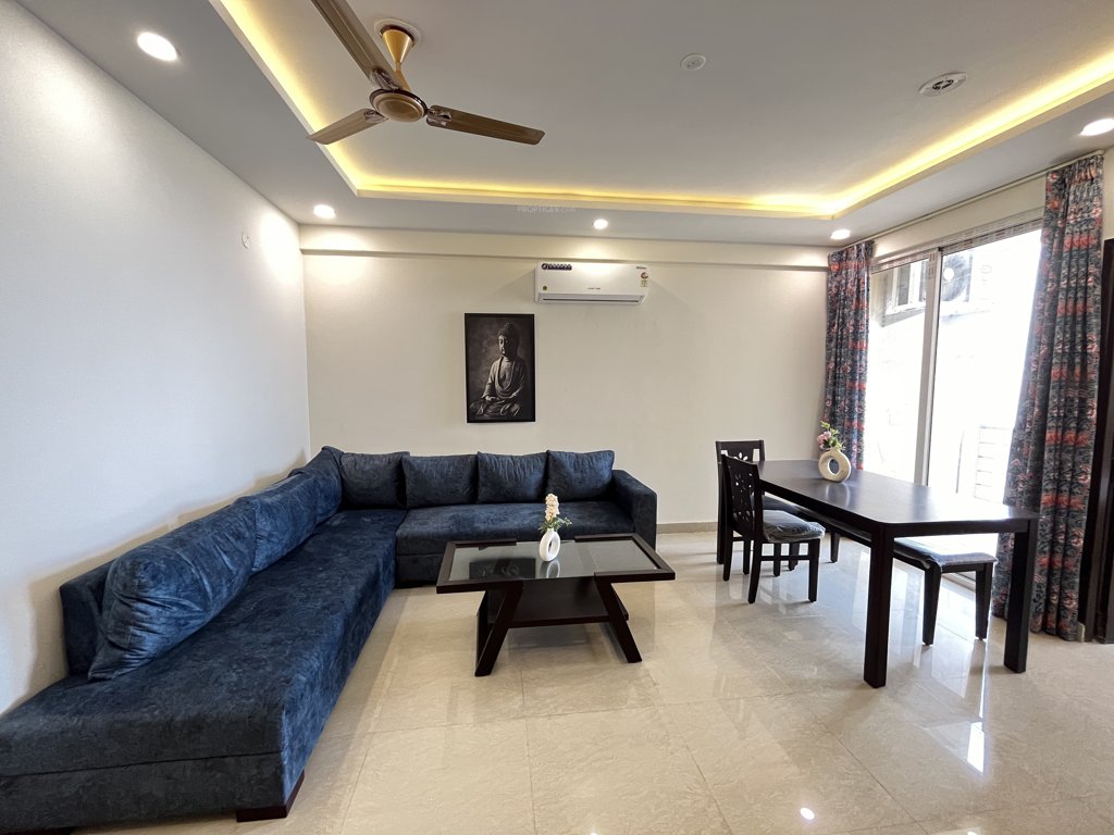  dream avenue Living Area