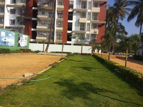 Landscape Garden and Tree Planting shobha-meadows Landscape Garden and Tree Planting