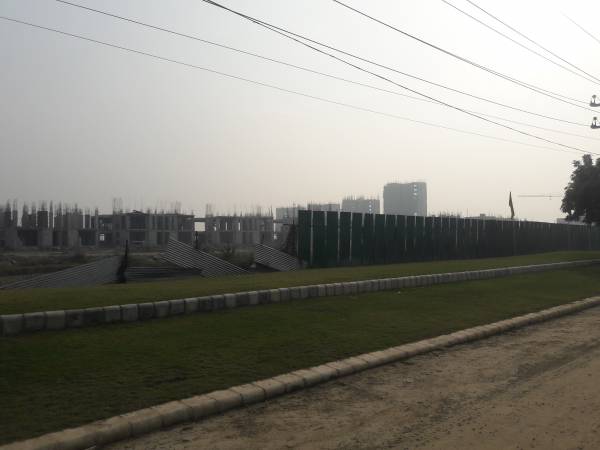  golf-suites Tower 2 Construction Status May-25