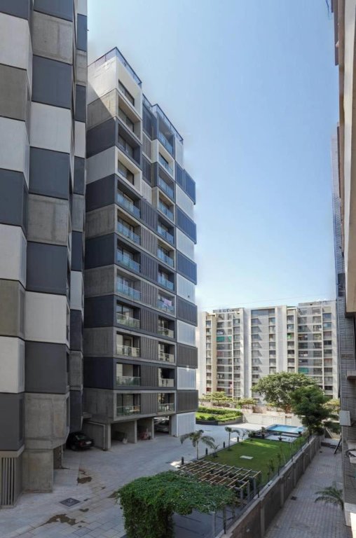  ipl diamond tower Elevation