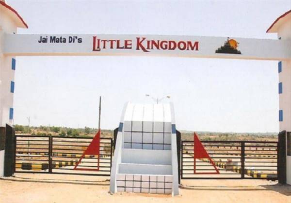 Elevation main of Jai Mata Di