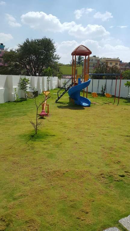  akshaya Children's play area