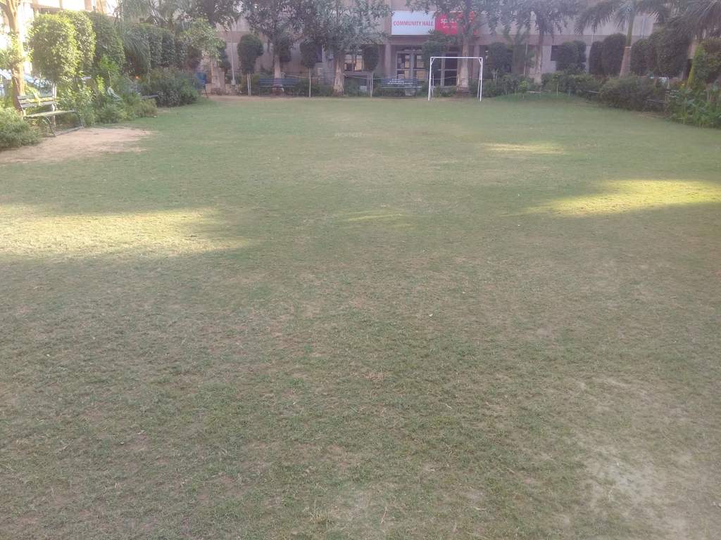 irwo westend towers Landscape Garden and Tree Planting