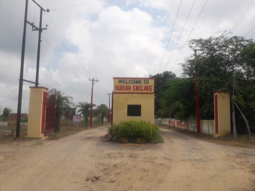  enclave apartments Gated Community