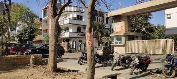  the-merlin Car Parking