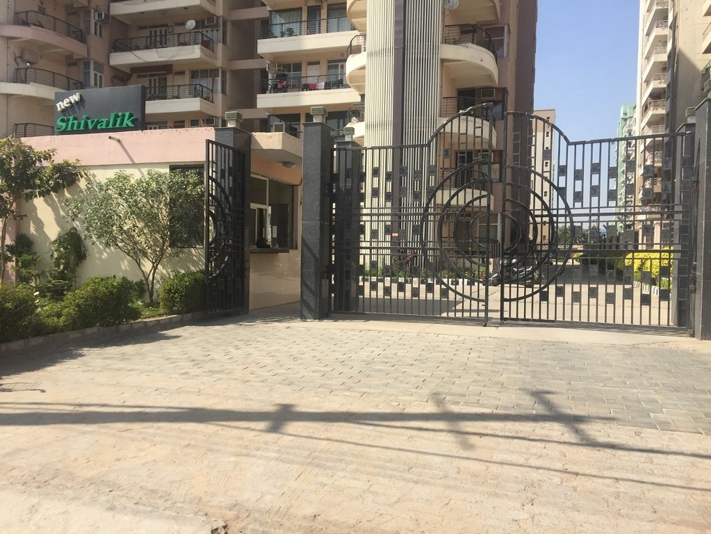  apartments Gated Community