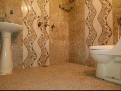  studio-apartments Bathroom