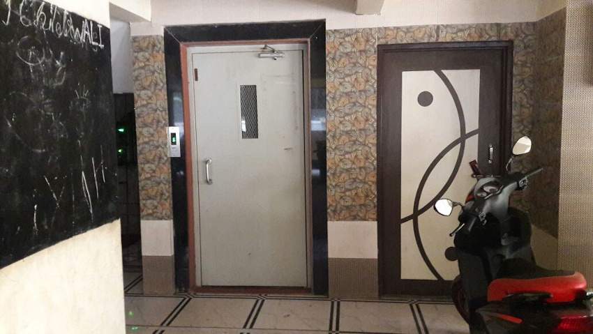  shree datta niwas Lift Available