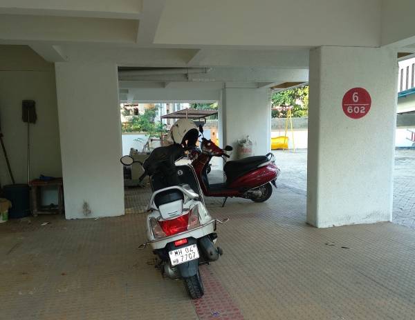  ashwa Closed Car Parking