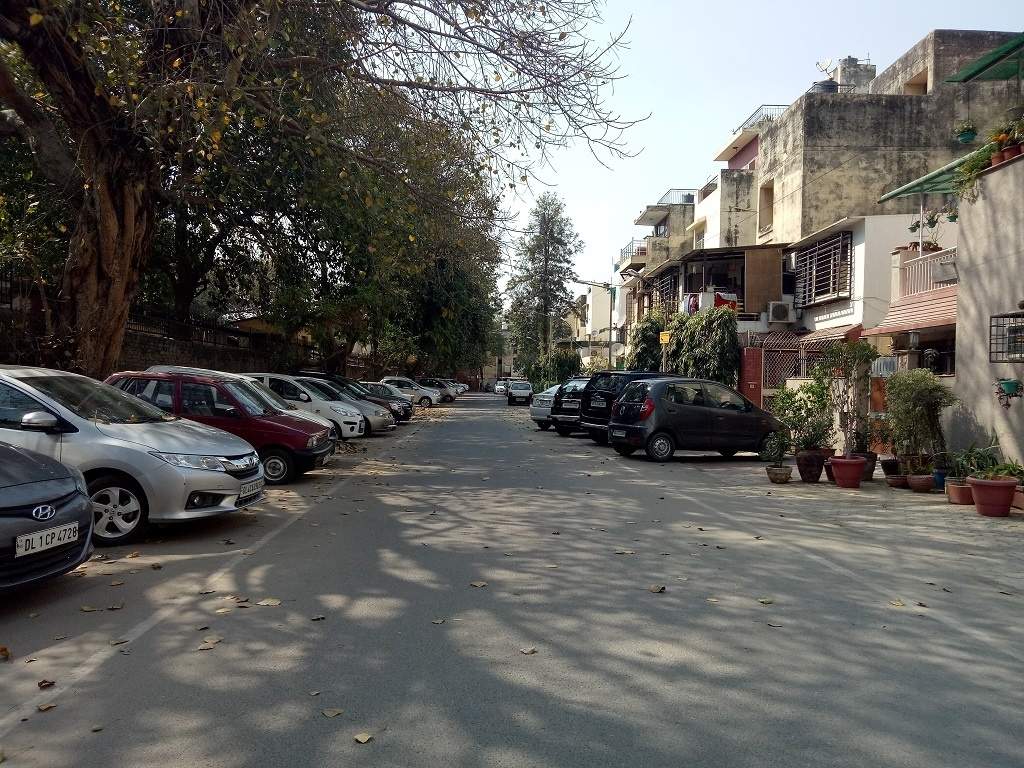 rwa saket enc sfs block a and c Car Parking