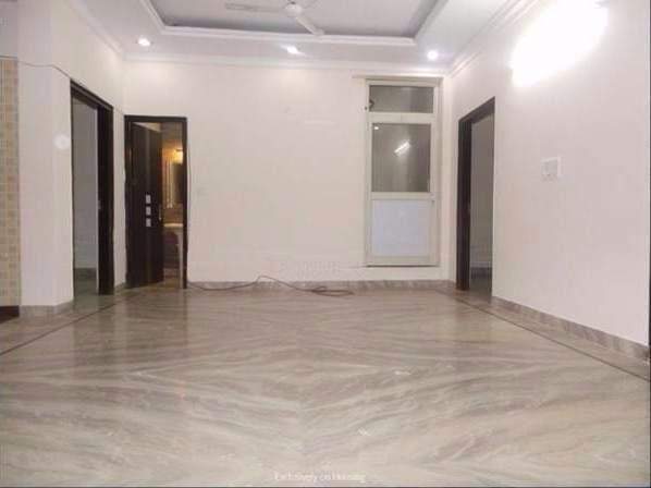  gateway towers Living Area