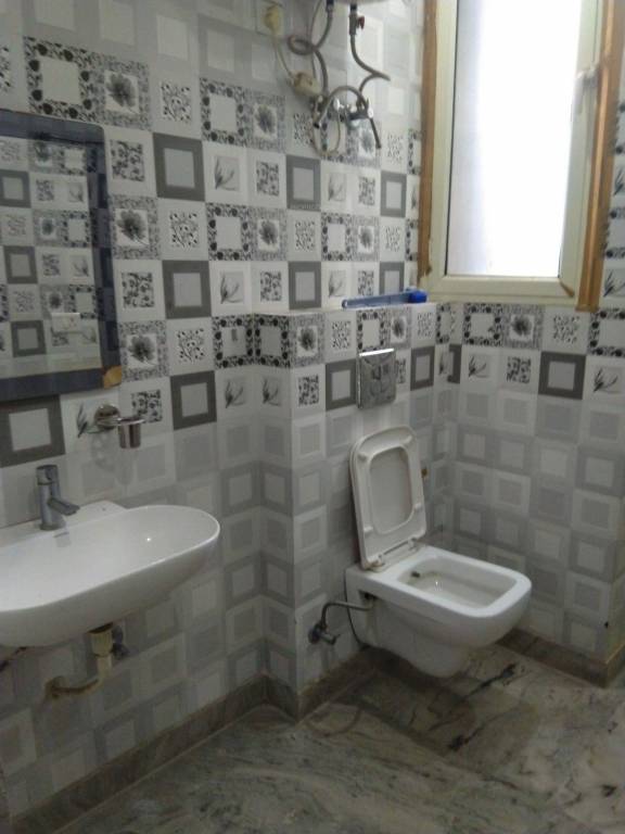  1 Bathroom