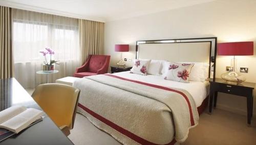  imperial-homz Bedroom