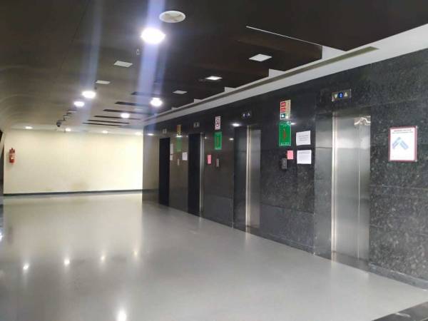  business-tower Others