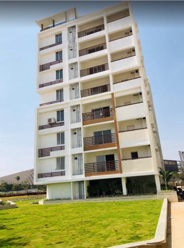  gruhanirman-aero-city Elevation