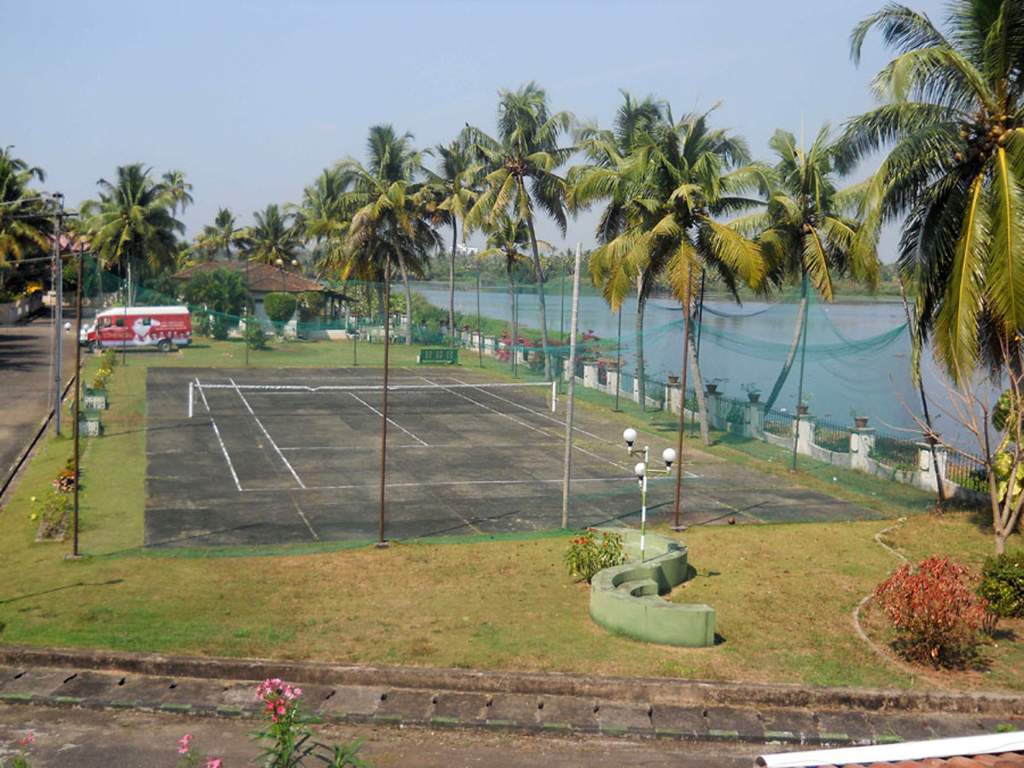 Images for Amenities of Skyline Crystal Waters 1