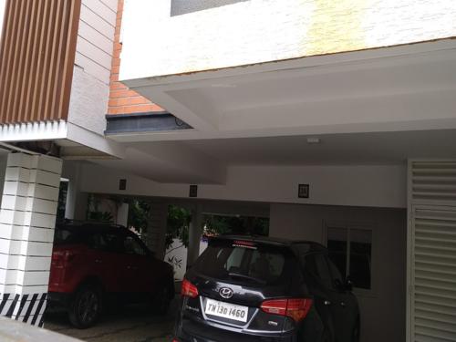  arunsunai-illam Car Parking
