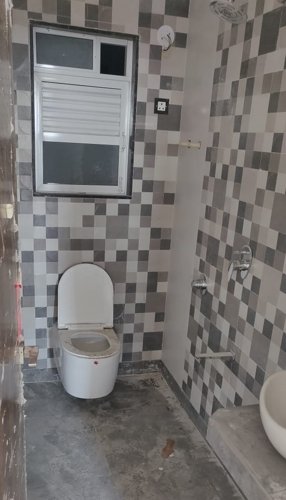  bhagwati-eminence Bathroom