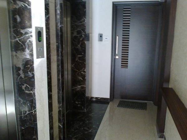  kakad-mansion Lift Available