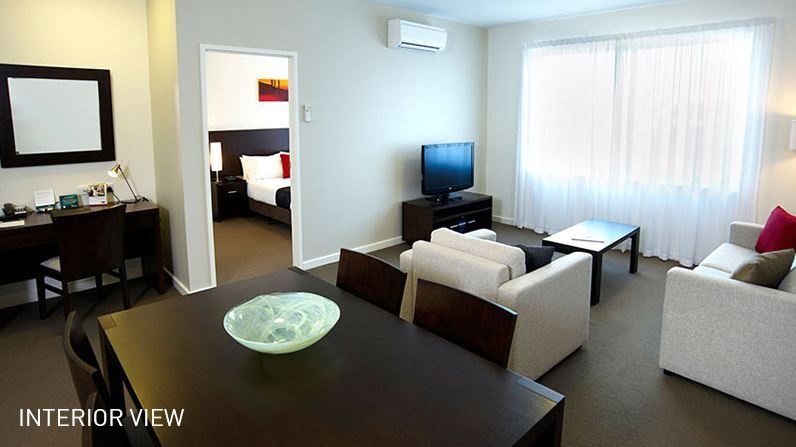 silver pearl Dining Area