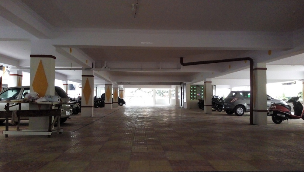 keerthi prime Car Parking