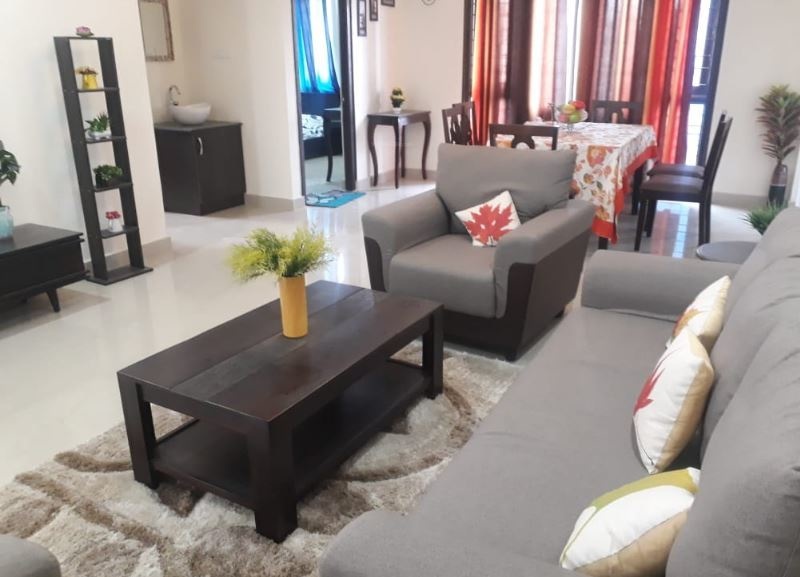  sterling heights Living Area