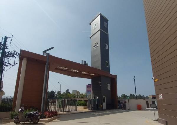  columns Entrance Gate Security Cabin