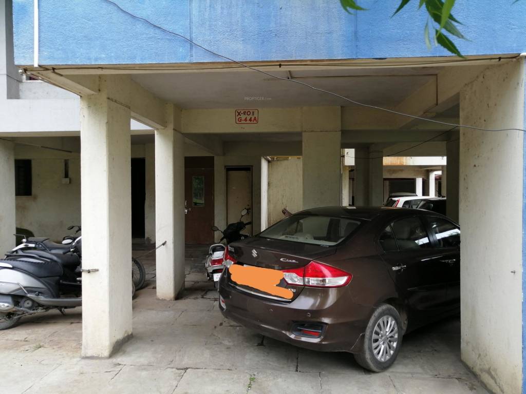  futura 1 Car Parking