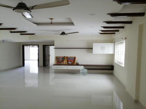  signature Living Area