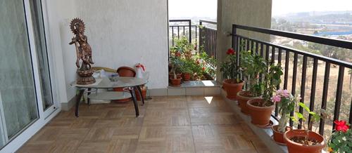  aurora-at-green-grace Balcony