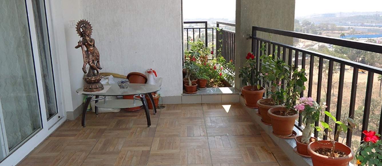  aurora at green grace Balcony