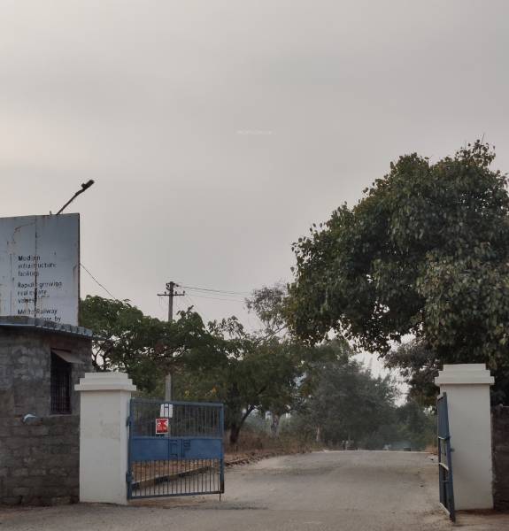  pera-village Gated Community