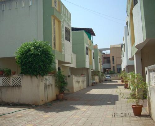  colonnade Images for Elevation of Shreyas Colonnade