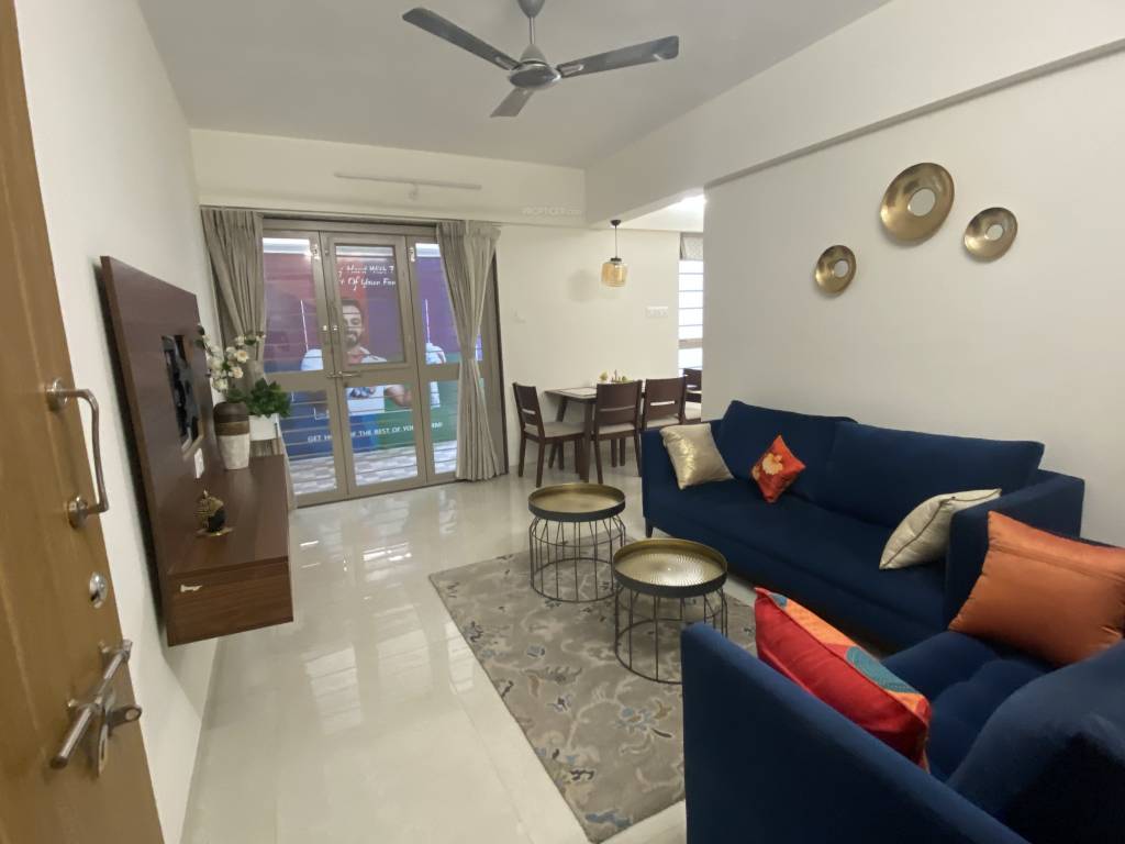  pavilion Living Area