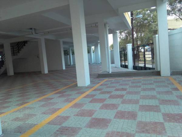 Images for Amenities of NewCrest Castle