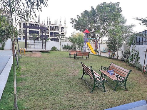  royal Children's play area