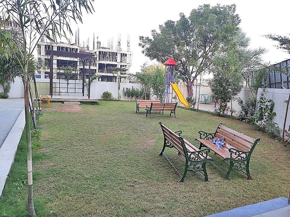  royal Children's play area