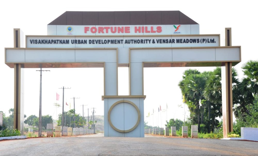  hills Gated Community