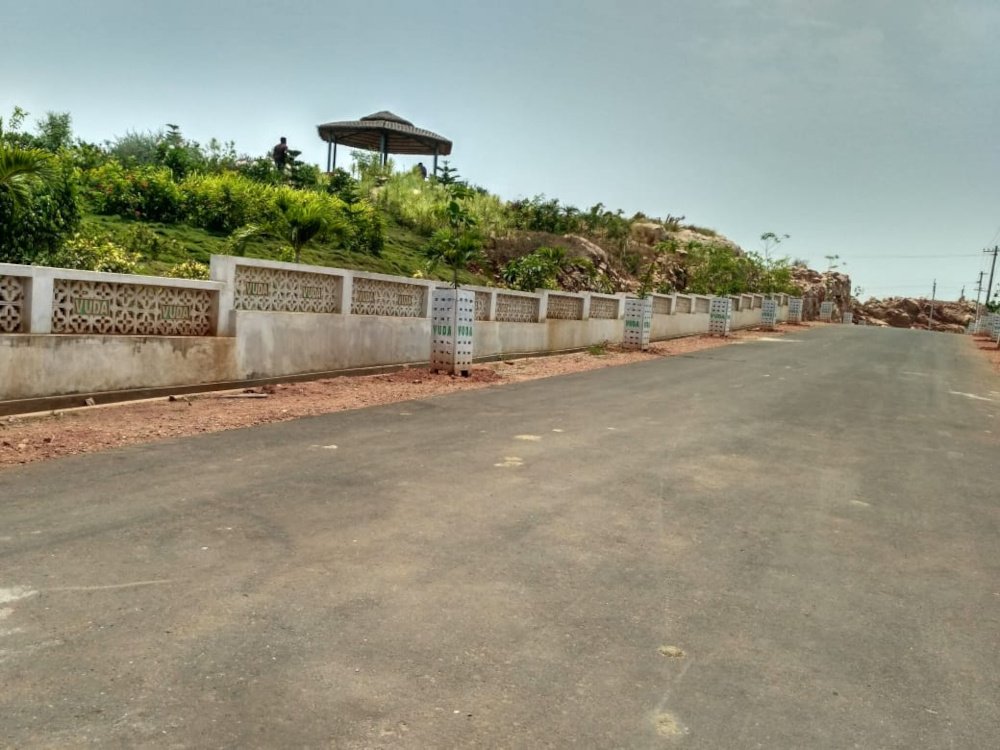  hills Internal Roads