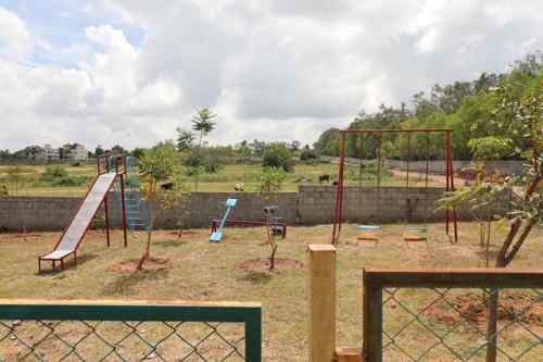  gardenia Children's play area