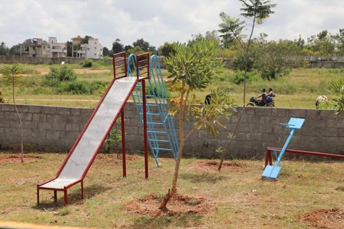  gardenia Children's play area