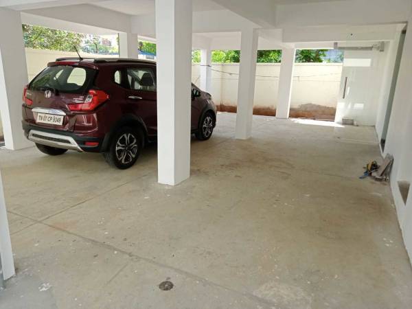 Car Parking evita Car Parking