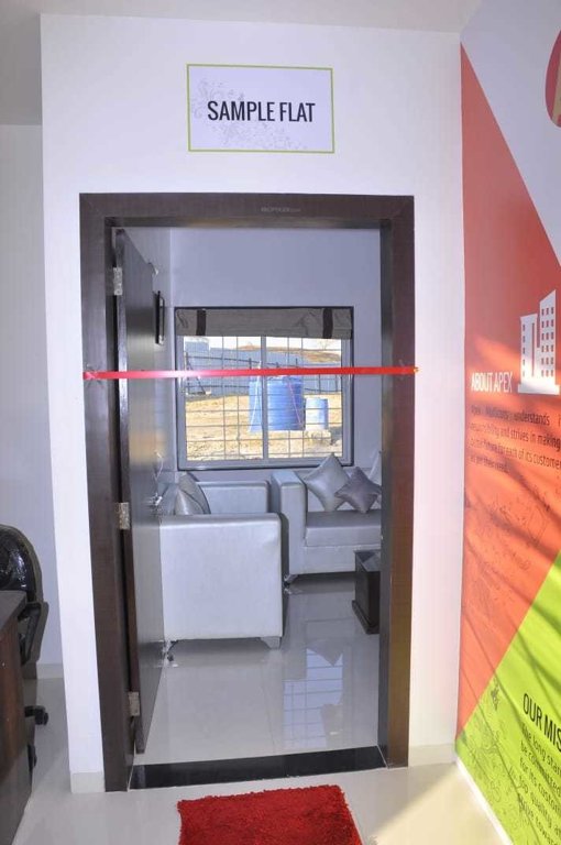  apex ambar Living Area