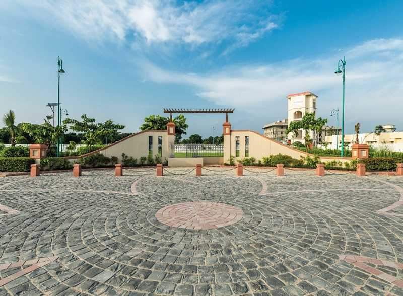  regalia villa Landscape Garden and Tree Planting