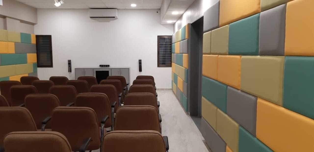  samyaka Mini Theatre