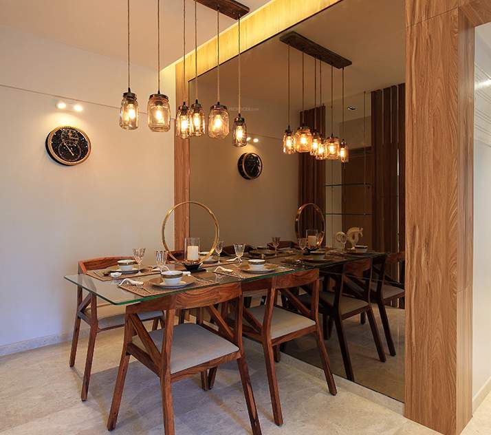  pinnacle Dining Area