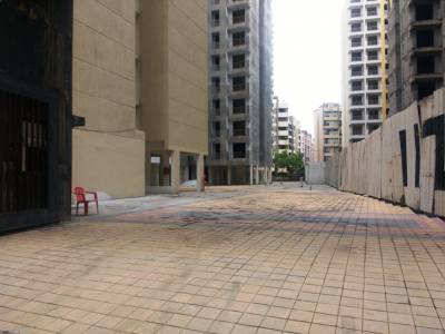  brooklyn-park-phase-iii Paved Compound