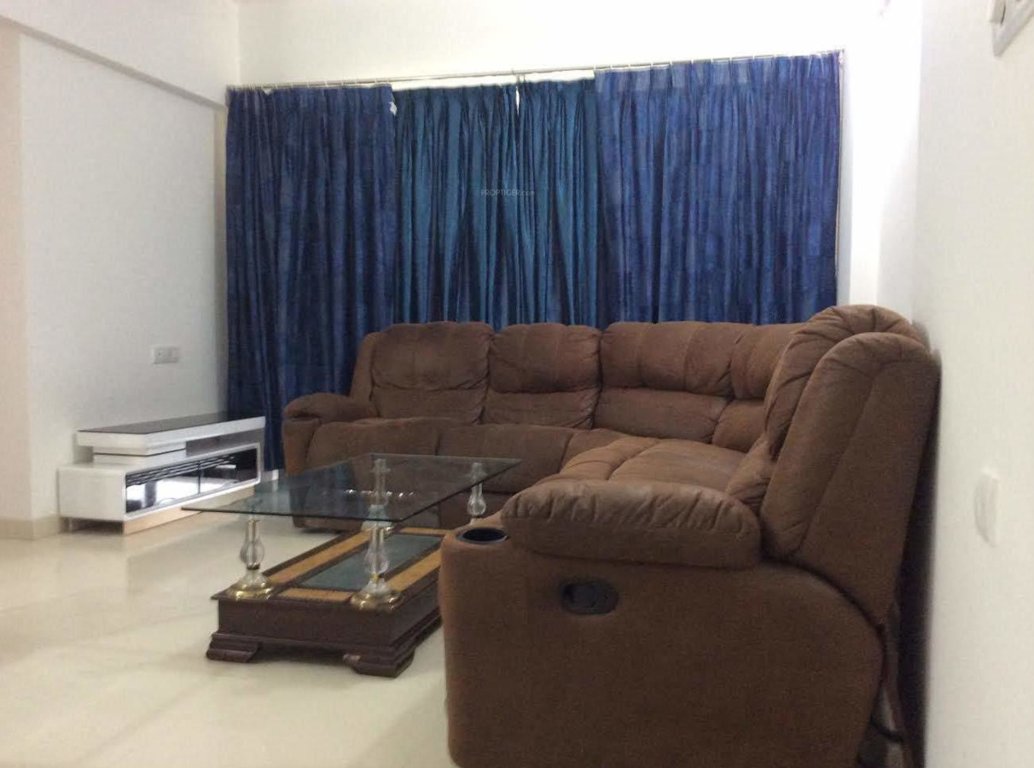  splendora platino b Living Area